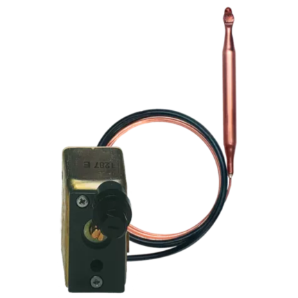 Panel-mounted thermostat